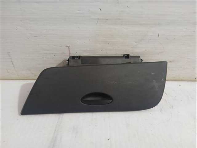 Foto 2ª: Guantera Seat Leon 1.9 TDI 105CV 77KW [BKC,BLS,BXE] (2009)