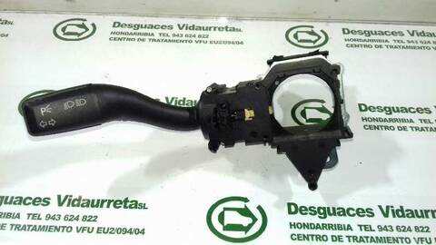 Mando Multifuncion Audi A4 1.9 TDI BERLINA 116CV 85KW