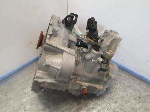 Foto 2ª: Caja Cambios Volkswagen Golf EDITION 115CV 85KW [DKRF] (2019)