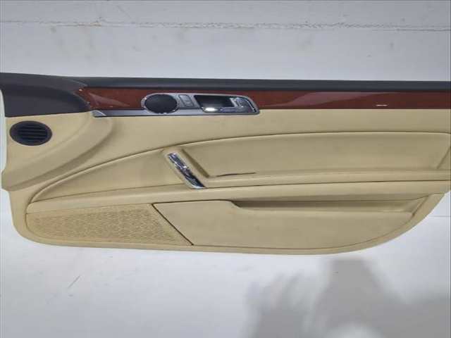 Foto 2ª: Tapizados Cartoneras Volkswagen Phaeton 3.0 V6 TDI 4MOTION 240CV [CARB CEXA] (2002)