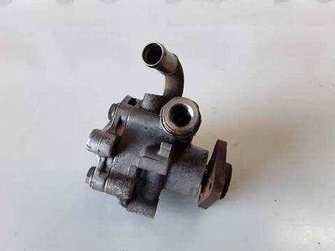 Foto 3ª: Bomba de Direccion Volkswagen Passat AVB (2001)