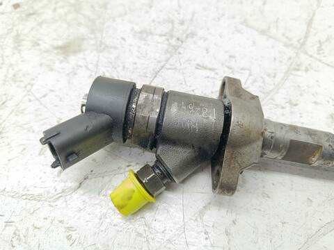 Foto 2ª: Inyectores Citroen C4 COLLECTION BERLINA 90CV 66KW [D9HX] (2006)