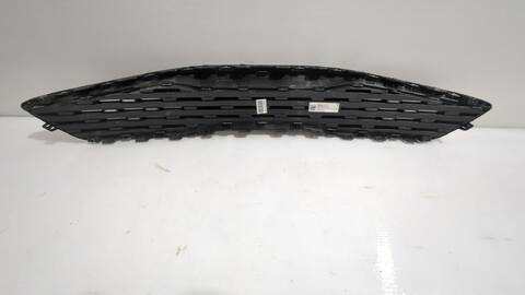 Foto 3ª: Rejilla Delantera Kia Stonic 1.0 T-GDI 101CV [G3LC G3LE] (2017)