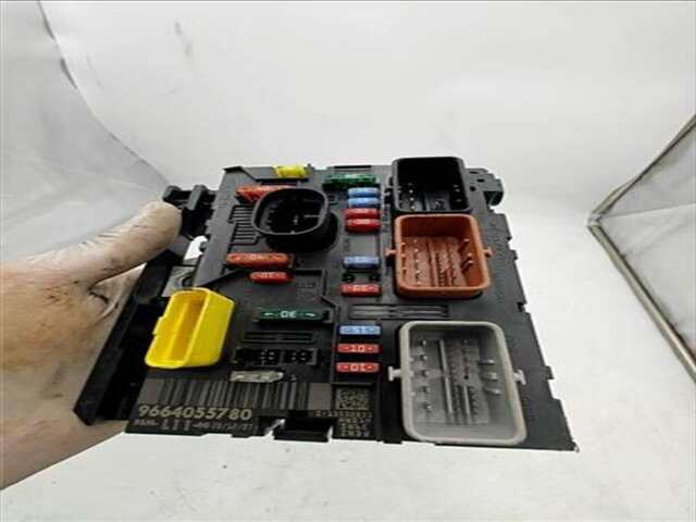 Foto 3ª: Centralita BSM Peugeot 207 1.4 SPORT [1.4 LTR. - 70 KW 16V VTI] [8FS / EP3]