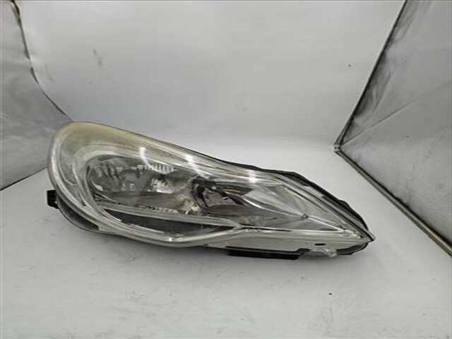 Faro Derecho Opel Corsa 1.2 CMON [1.2 LTR. - 59 KW 16V CAT (Z 12 XEP - LB4)]