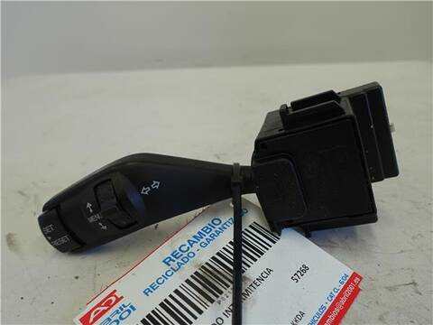 Mando Multifuncion Ford C Max 1.8 TDCI 115CV 85KW CB3)