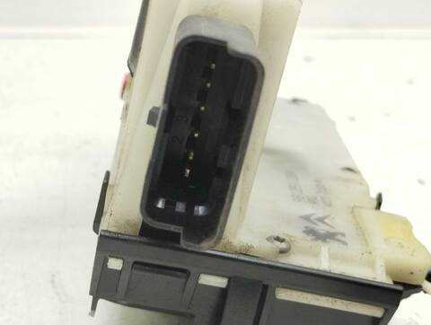 Foto 2ª: Cerradura Puerta Trasera Izquierda Peugeot 208 STYLE 82CV 60KW [HM01] (2016)