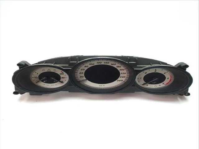 Foto 2ª: Cuadro de Instrumentos Mercedes Clase C 160 CLS 350 CDI - D 218.323) (2011)