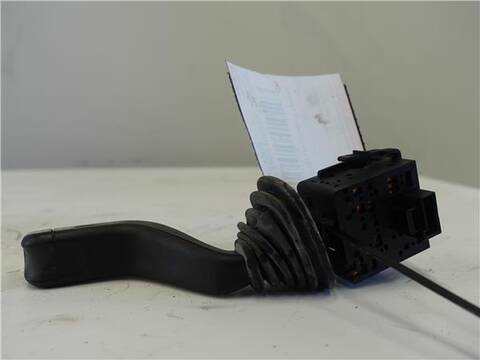 Foto 2ª: Mando Multifuncion Opel Corsa 1.2 TWINPORT 80CV 59KW [Z 12 XEP] (2005)