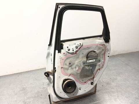 Foto 4ª: Puerta Trasera Derecha Opel Crossland 1.5 TURBO D 75) 102CV 75KW [YHT (DV5RCF),YHY (DV5RD)] (2019)