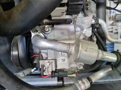 Foto 1ª: Compresor Aire Acondicionado Mg 3 ZP2A - AB1PA 116CV 85KW [15FCD] (2025)
