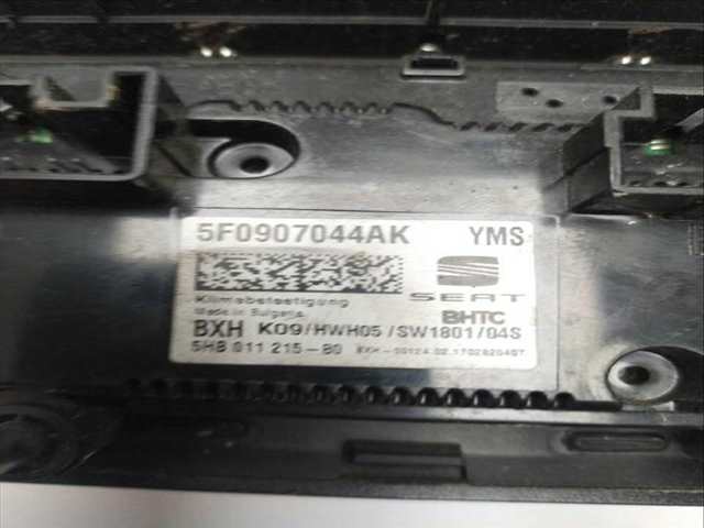 Foto 3ª: Mando Climatizador Seat Leon 1.6 TDI 115CV (2012)