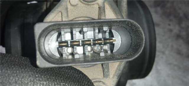 Foto 3ª: Caudalimetro Volkswagen Caddy 1.9 FURG. [1.9 LTR. - 77 KW TDI] [BLS]