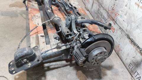 Foto 2ª: Puente Trasero Volkswagen Golf RABBIT 90CV 66KW (2011)