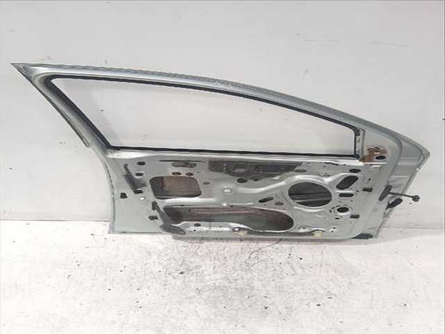 Foto 3ª: Puerta Delantera Izquierda Ford Focus 1.8 TDCI 100CV [FFDA] (1998)
