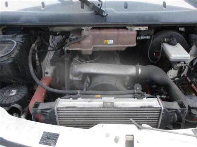 Foto 3ª: Puerta Delantera Derecha Iveco Daily 35C13 V. 35C13 V/P. 35S13 V. 35S13 V/P [814043S]
