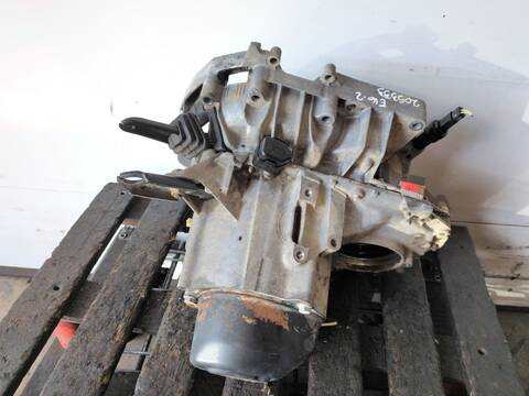 Foto 3ª: Caja Cambios Renault Megane F8Q624 I BERL./ BERL. CON PORTON BA0) (1998)
