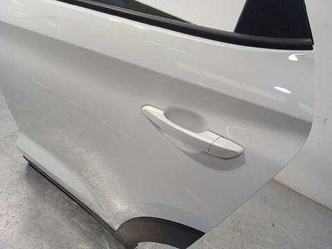 Foto 2ª: Puerta Trasera Izquierda Hyundai Tucson 132CV 97KW [D4FE] (2020)