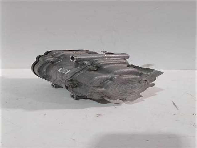 Foto 3ª: Compresor Aire Acondicionado Toyota Corolla 1.8 VVTI HYBRID ZWE219) HATCHBACK 140CV [2ZR-FXE] (2018)