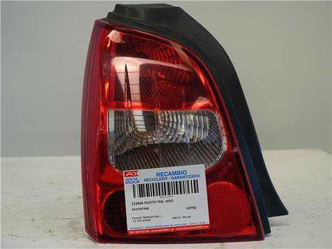 Piloto Trasero Izquierdo Renault Twingo 1.2 16V CN0A) 76CV 56KW