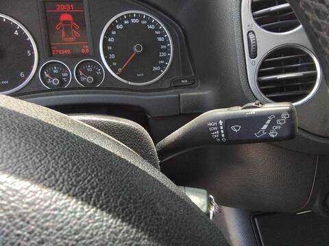 Mando Multifuncion Volkswagen Tiguan 2.0 TDI 140CV 103KW