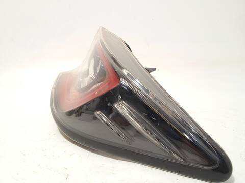 Foto 3ª: Piloto Trasero Derecho Toyota Corolla 122CV 90KW [2ZR] (2023)