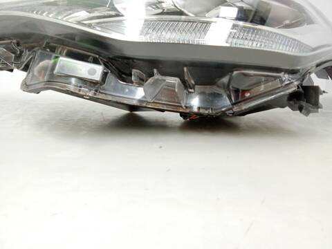 Foto 4ª: Faro Izquierdo Toyota CHR 1.8 HYBRID ZYX10_ ZYX11_) 122CV 90KW [2ZR-FXE] (2022)
