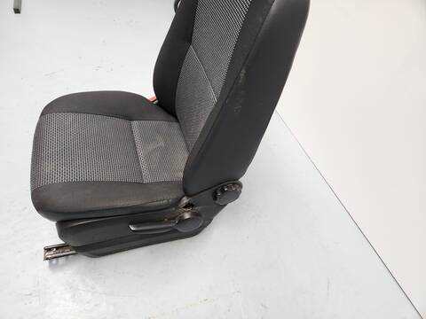 Foto 3ª: Asiento Delantero Izquierdo Mercedes Sprinter 310/313/316 CDI 906.135) 129CV 95KW [651955 EURO5] (2010)