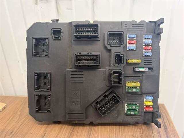 Foto 2ª: Centralita Confort BSI Peugeot 407 2.0 HDI 135 [RHR (DW10BTED4)]