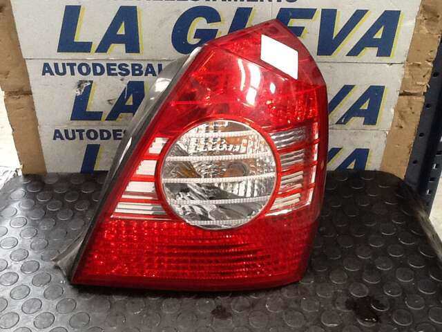 Piloto Trasero Derecho Hyundai Elantra 2.0 CRDI