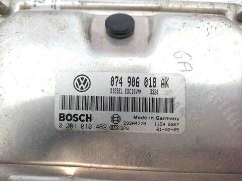 Foto 3ª: Centralita Motor ECU Volkswagen Transporter 2.5 TDI 88CV 65KW FURGONETA [AJT] (2001)