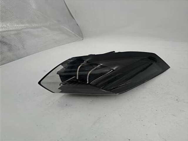 Piloto Trasero Derecho Peugeot 2008 1.2 ALLURE [1.2 LTR. - 74 KW PURETECH]