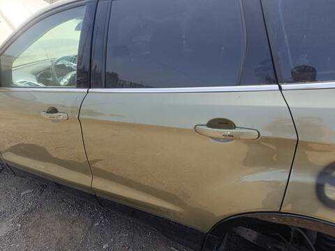 Puerta Trasera Izquierda Ford Kuga TITANIUM 140CV 103KW