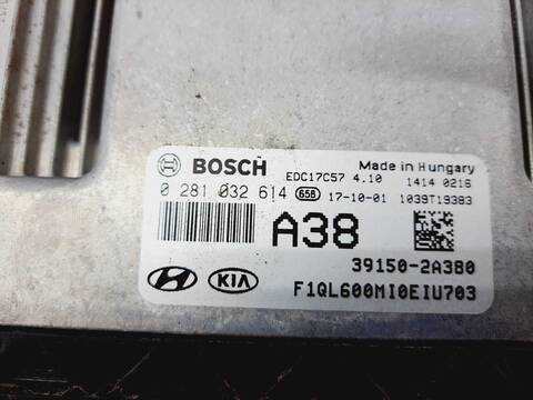 Foto 3ª: Centralita Motor ECU Kia Sportage 1.7 CRDI CAT 116CV 85KW [D4FD] (2018)