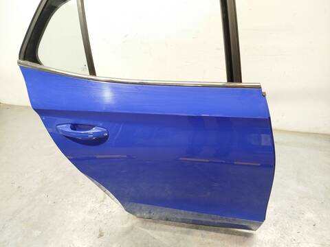 Foto 3ª: Puerta Trasera Derecha Skoda Fabia 1.0 TSI 110CV 81KW [DLAA] (2023)