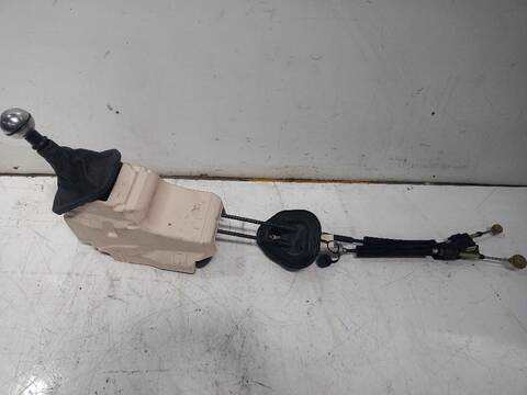 Foto 2ª: Palanca de Cambio Jeep Avenger ALTITUDE (2022)