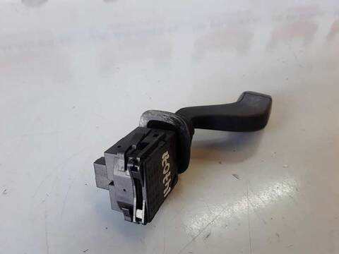 Foto 3ª: Mando Multifuncion Opel Corsa COSMO 1.3 16V CDTI CAT Z 13 DT - LN9) 69CV (2000)