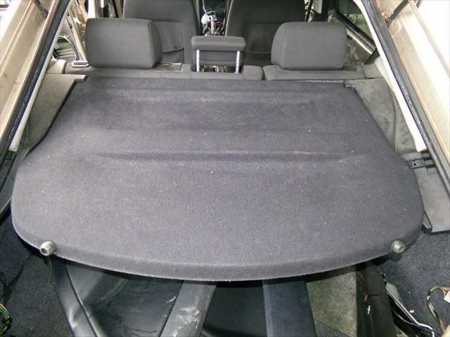 Foto 2ª: Bandeja Trasera Ford Mondeo 2.0 TDCI 2000-2007 [HJBB] (2005)