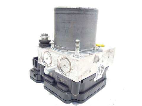 Foto 2ª: Abs Mercedes Clase A 140 A 200 4-MATIC 177.088) 163CV 120KW (2022)