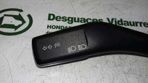 Foto 2ª: Mando Multifuncion Volkswagen Jetta ADVANCE 105CV 77KW [BKC] (2005)