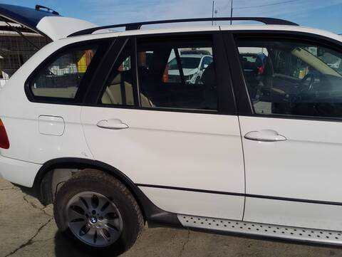 Foto 2ª: Puerta Trasera Derecha Bmw X5 286CV 210KW [30-6D-1 D] (2003)