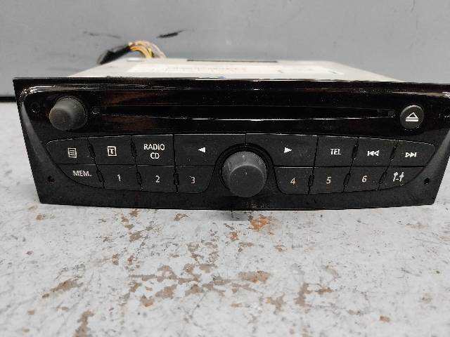 Foto 2ª: Sistema Audio Radio CD Renault Clio 1.5 D [K9K A7] (2016)