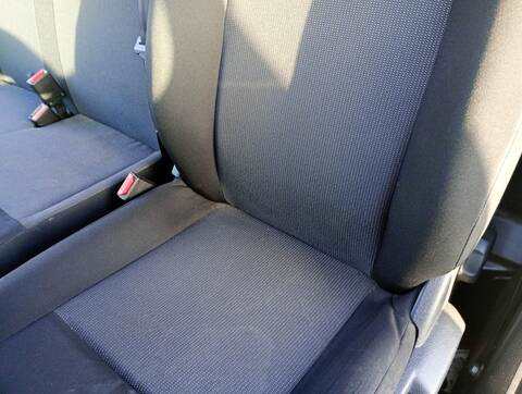 Foto 2ª: Asiento Delantero Izquierdo Toyota Proace COMBI L1 VX 102CV 75KW [YHR] (2022)