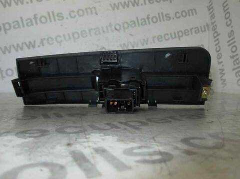 Foto 2ª: Botonera Elevalunas Hyundai Matrix D3EA (2002)