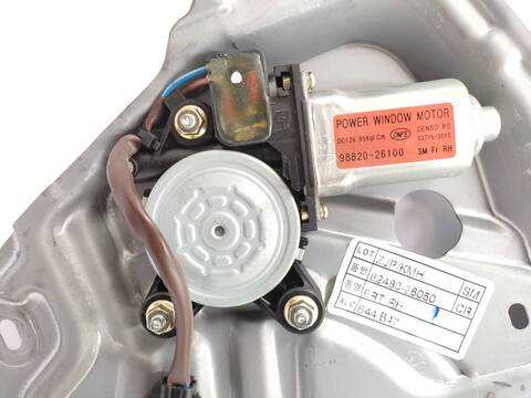 Foto 2ª: Elevalunas Eléctrico Delantero Derecho Hyundai Santa Fe 2.0 CRDI 4X4 125CV 92KW [4EA] (2005)