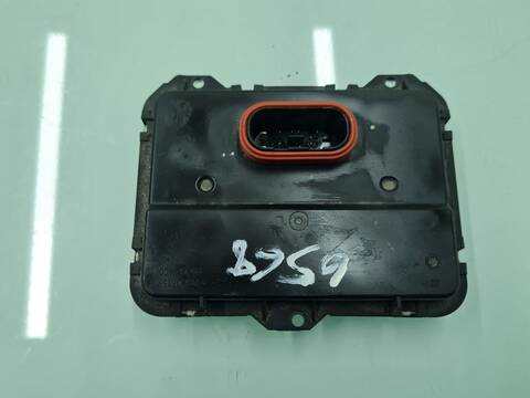 Foto 3ª: Centralita Faros Xenon Jaguar XE PORTFOLIO 180CV 132KW (2016)