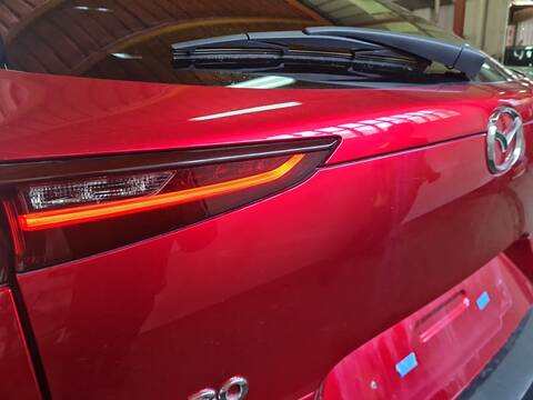 Foto 2ª: Piloto Portón Izquierdo Mazda CX-30 SKYACTIV-G M HYBRID 122CV 90KW [PEXN] (2022)