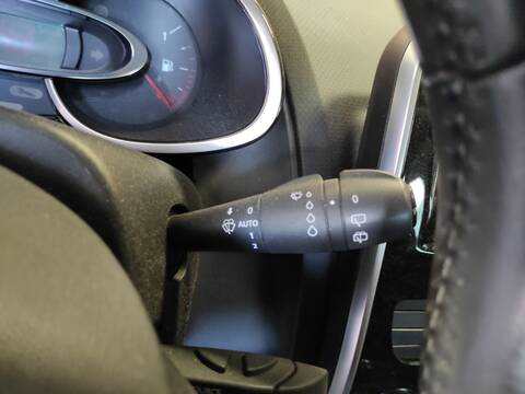 Mando Multifuncion Renault Clio H4B408