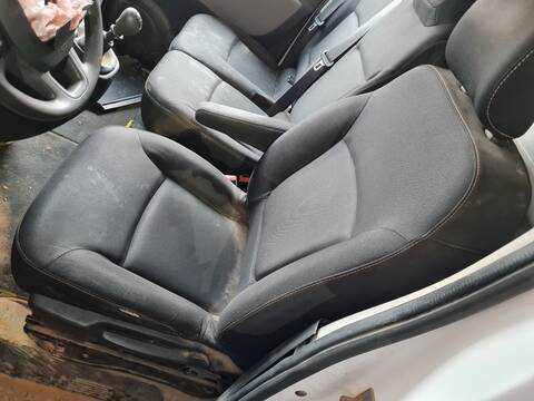 Asiento Delantero Izquierdo Renault Trafic AUTHENTIQUE 121CV