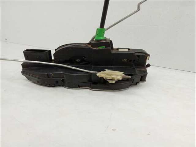 Foto 3ª: Cerradura Puerta Trasera Derecha Opel Astra 1.6 68) 115CV 85KW [A 16 XER,B 16 XER] (2010)